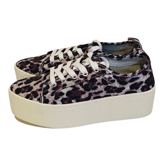 AQUA Women's Sneakers 7.5 Piper Low Top Fashion Animal Print Flatform Lace Up - Picture 4 of 10